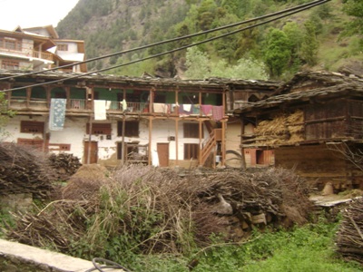 Old Manali1.JPG